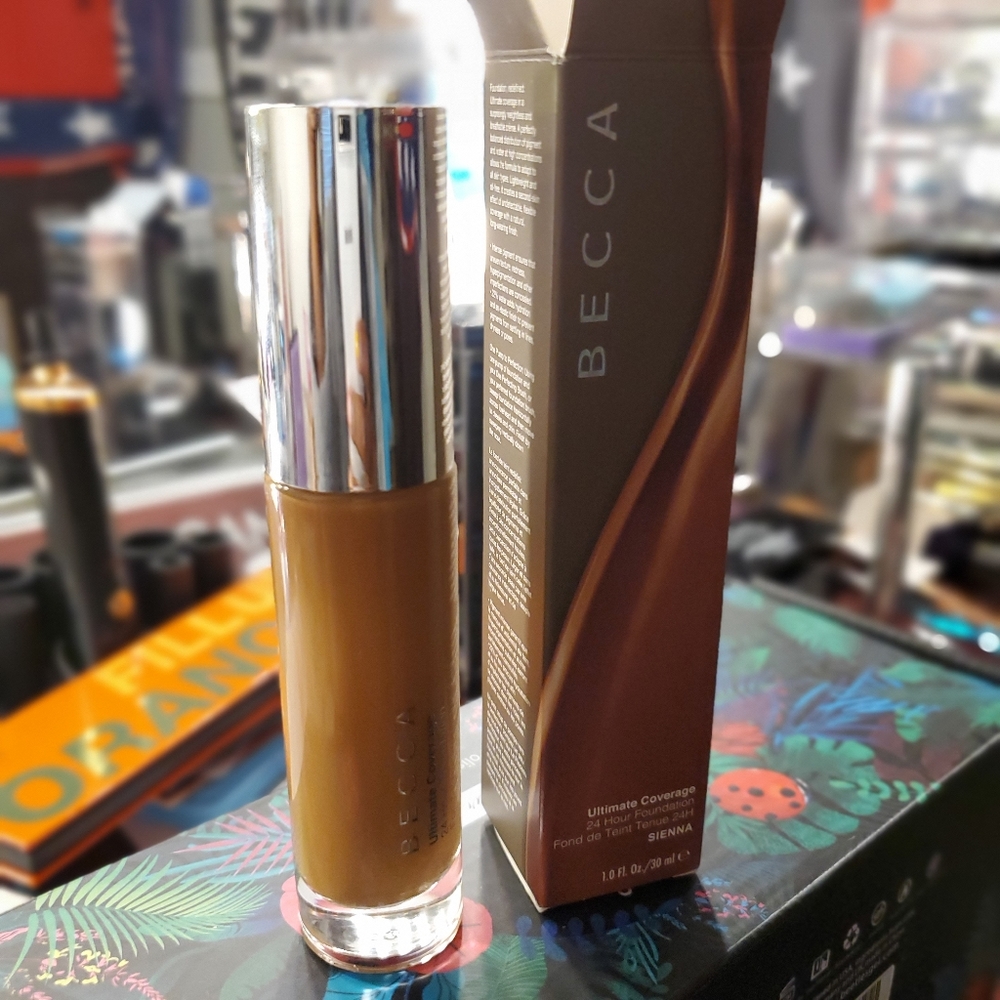 Becca Cosmetics Ultimate Coverage 24hr Foundation